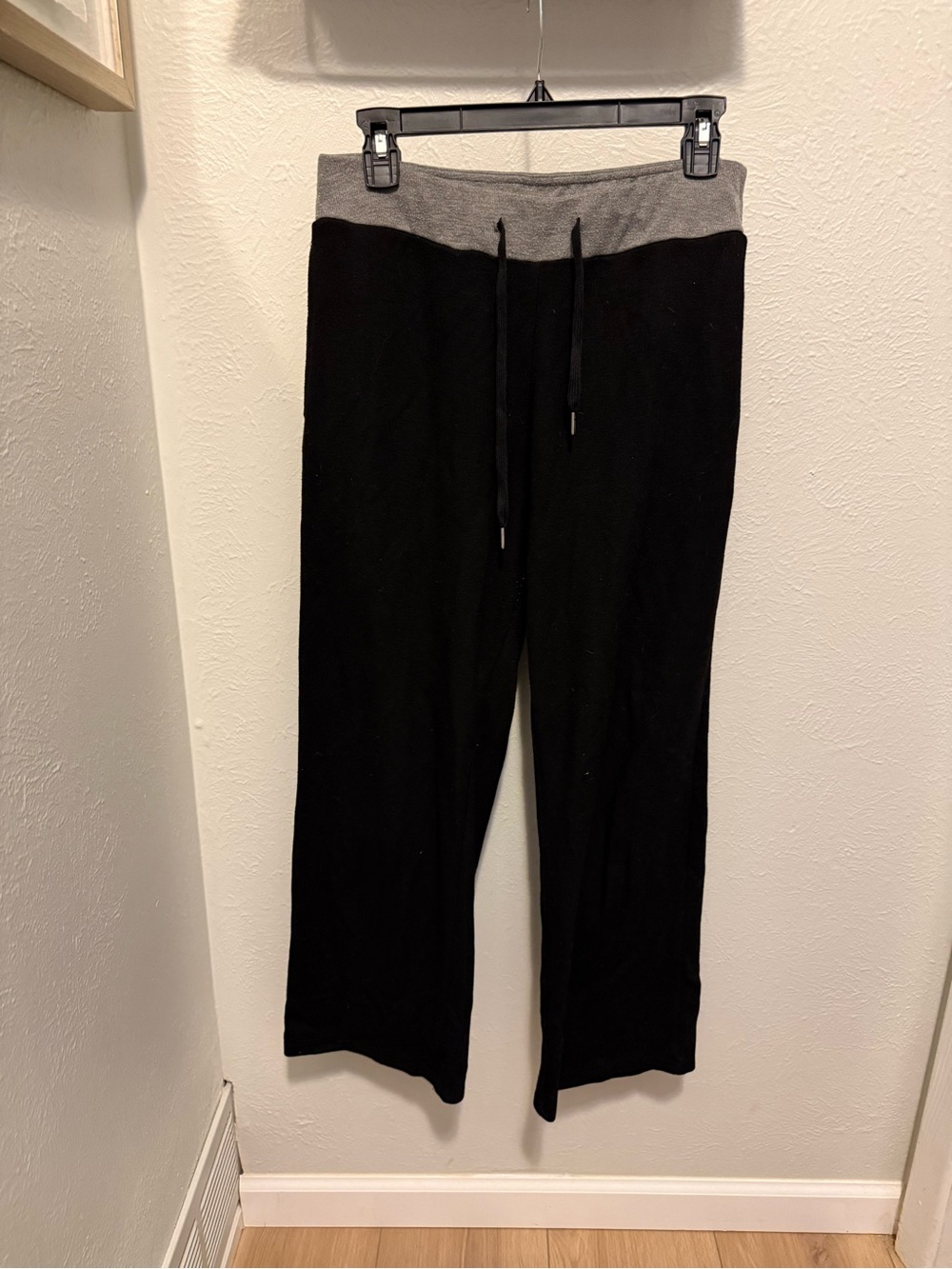 Women's Black Wide Leg Lounge Sweatpants